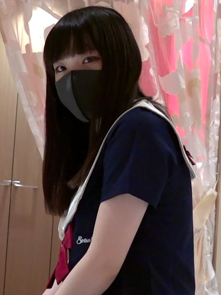 19才黒髪ロリ巨乳美少女ミクちゃんの揺れるホ&#12441;リューム感あるおっは&#12442;いの美しいハメ撮りリターンズ！！